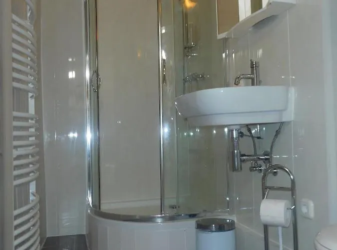 Kleines Gemuetliches In Zentraler Lage Apartment