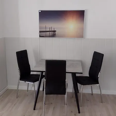 Apartament Kleines Gemuetliches In Zentraler Lage *