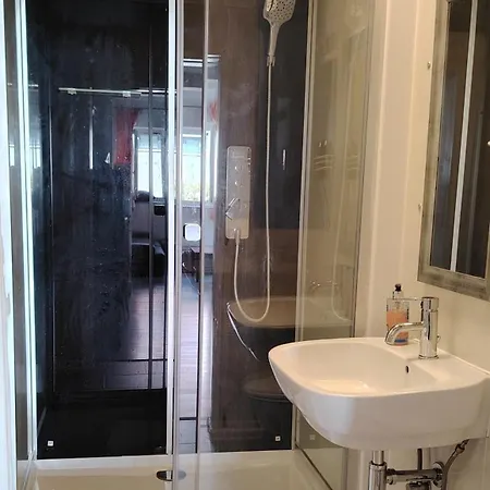 Apartament Kleines Gemuetliches In Zentraler Lage *